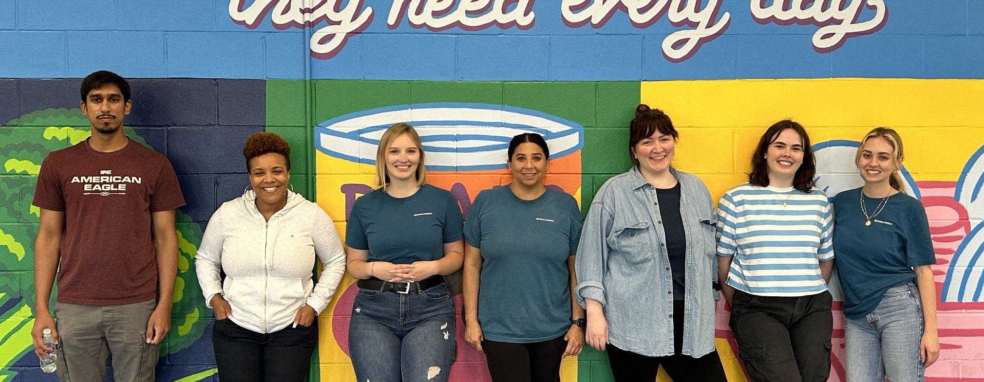 Dwellworks - Global Mobility and Destination Services - Food bank volunteers in USA